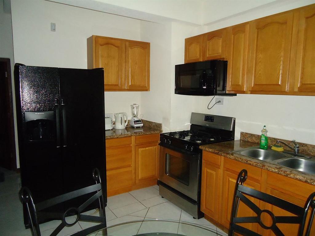 Augusta'S Apartments Rodney Bay Phòng bức ảnh